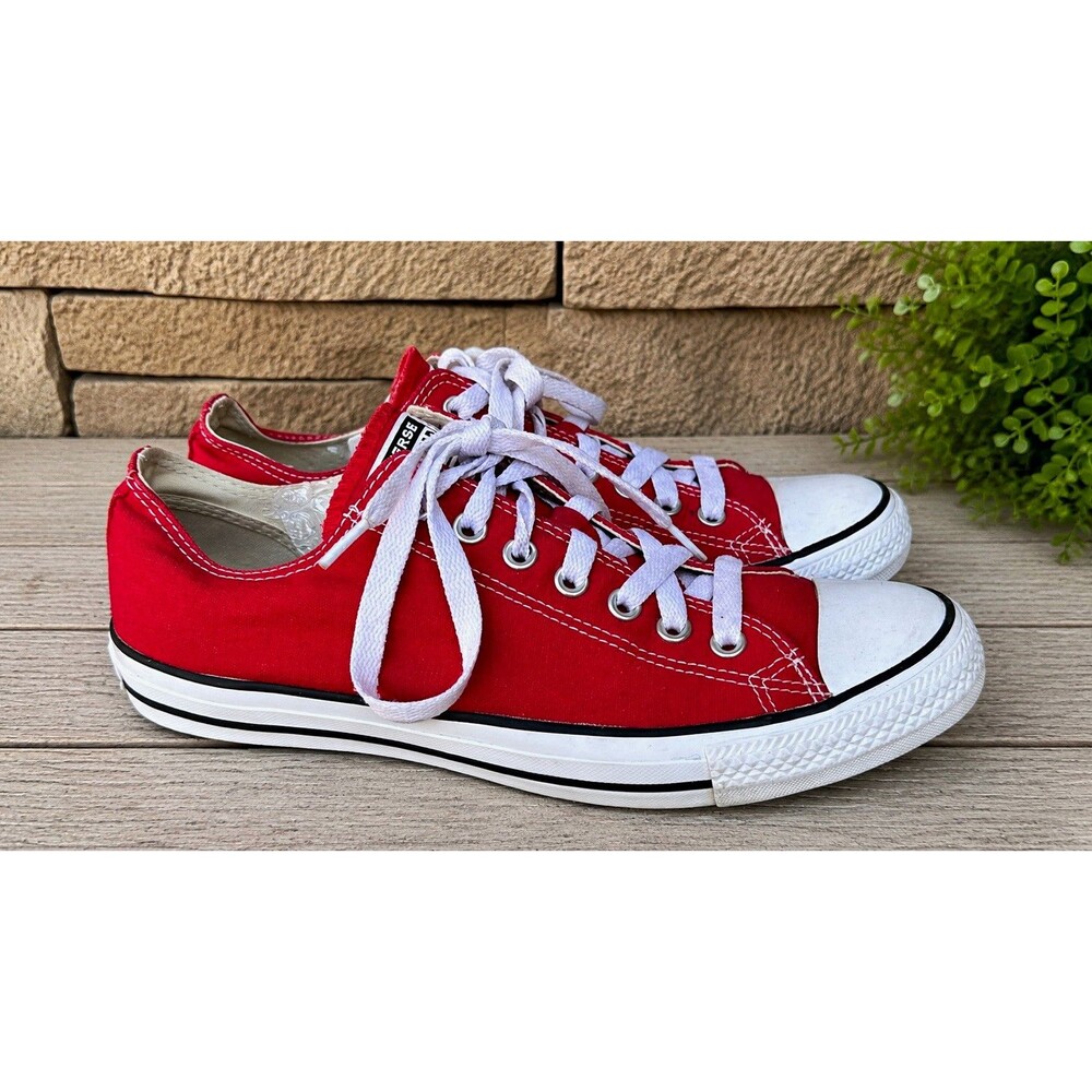 Converse Chuck Taylor All Star Red Low Top Sneakers Unisex Men 9 Women 11